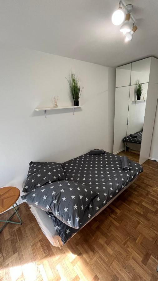 Warszawa Wola Pokoje Hostel ภายนอก รูปภาพ