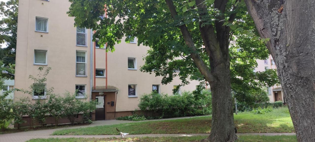 Warszawa Wola Pokoje Hostel ภายนอก รูปภาพ
